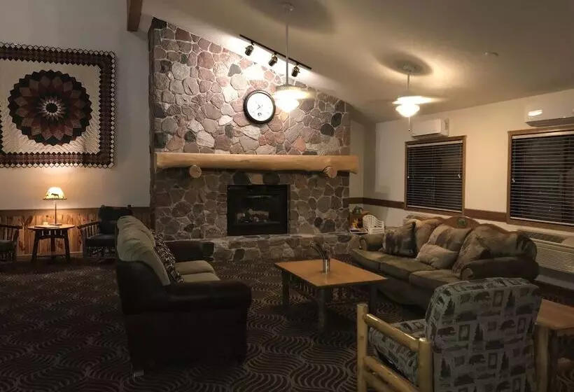 Boarders Inn & Suites By Cobblestone Hotels Wautoma