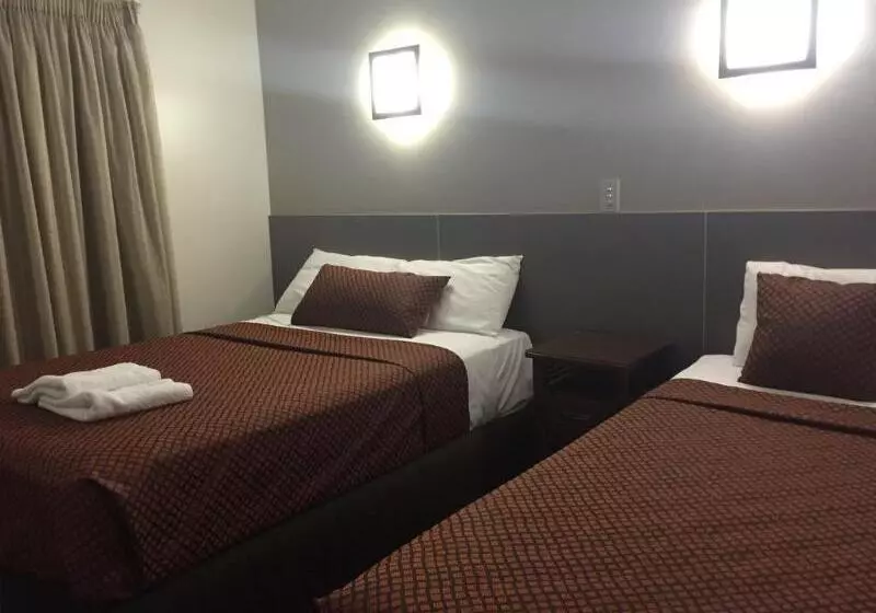 ホテル City Oasis Inn Townsville, Surestay Collection By Bw