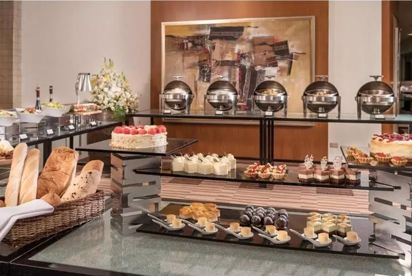 호텔 Discovery Suites Manila, Philippines