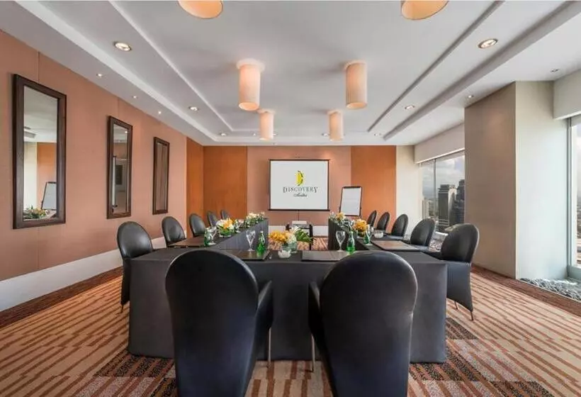 호텔 Discovery Suites Manila, Philippines