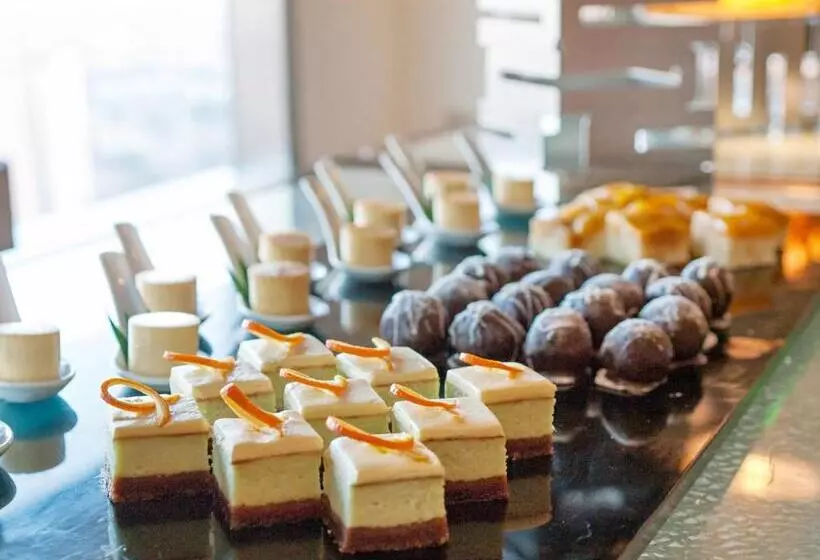 호텔 Discovery Suites Manila, Philippines