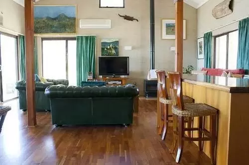 酒店 Eaglereach Wilderness Resort