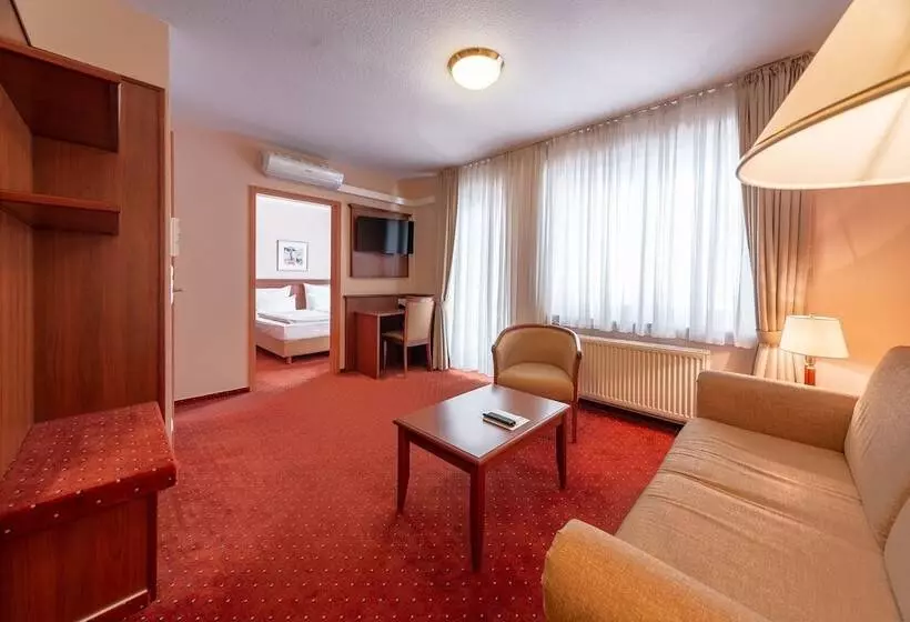 酒店 Hanseatischer Hof