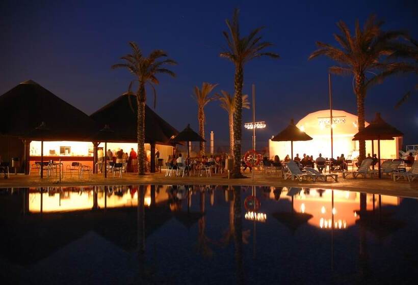 ホテル Holiday World Riwo