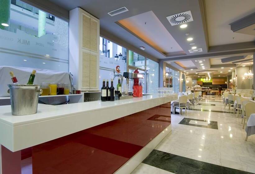 ホテル Holiday World Riwo