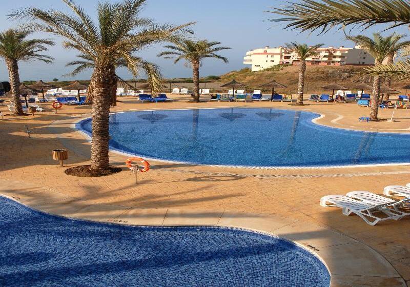 ホテル Holiday World Riwo