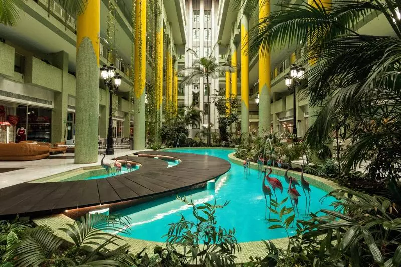 호텔 Holiday World Riwo