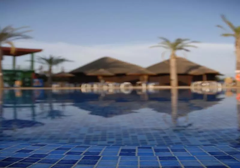 호텔 Holiday World Riwo