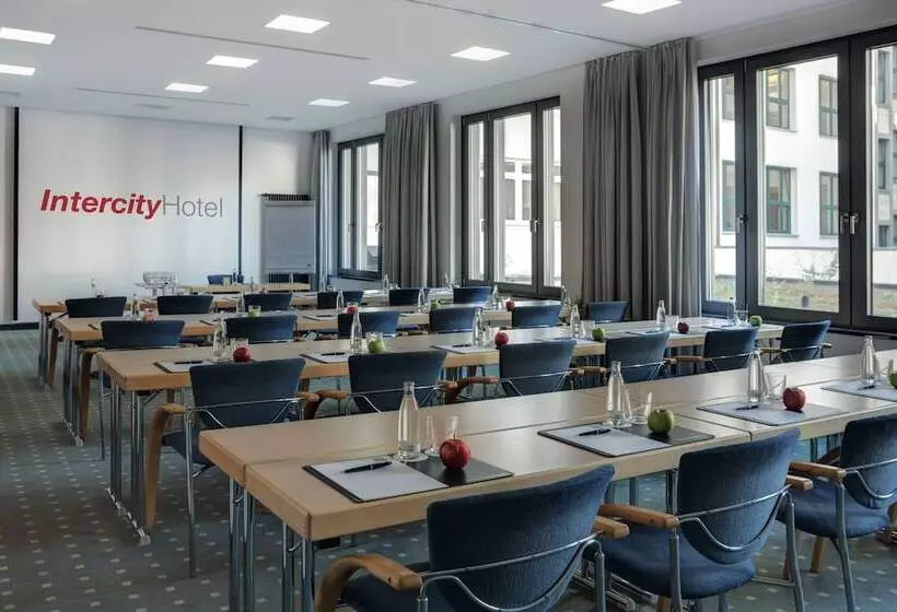 Intercityhotel Hamburg Hauptbahnhof