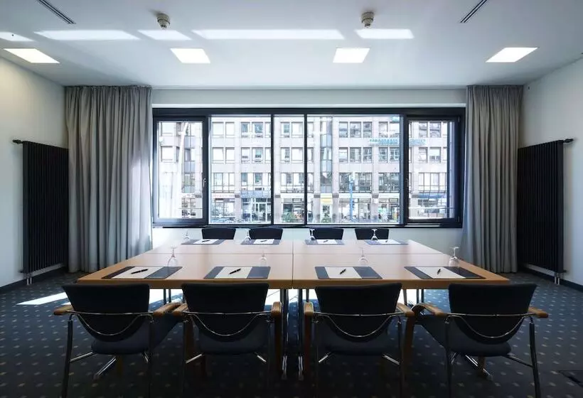 Intercityhotel Hamburg Hauptbahnhof