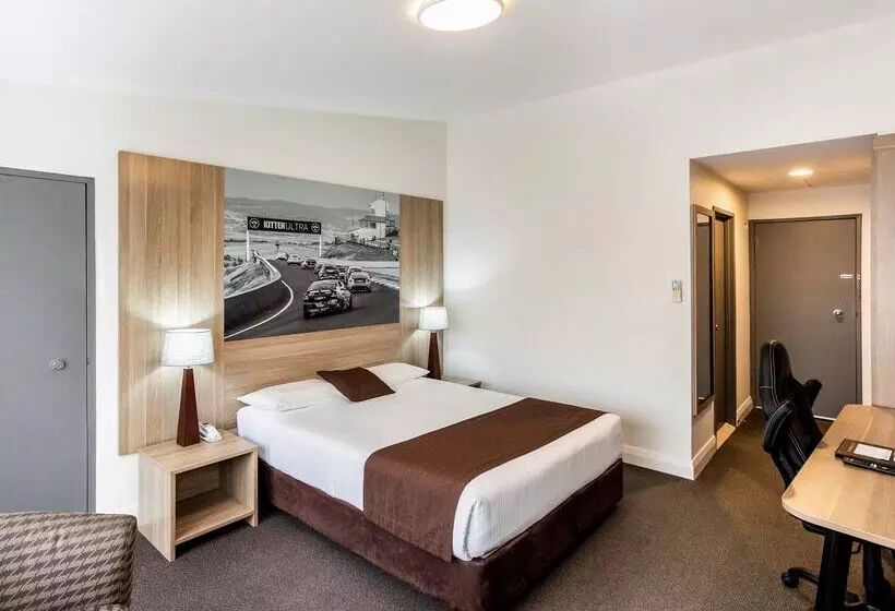 Littomore Hotel On Stewart, Bathurst