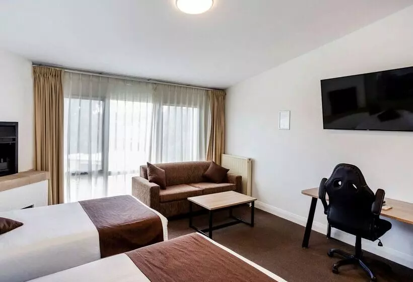 Littomore Hotel On Stewart, Bathurst