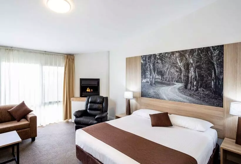 Littomore Hotel On Stewart, Bathurst