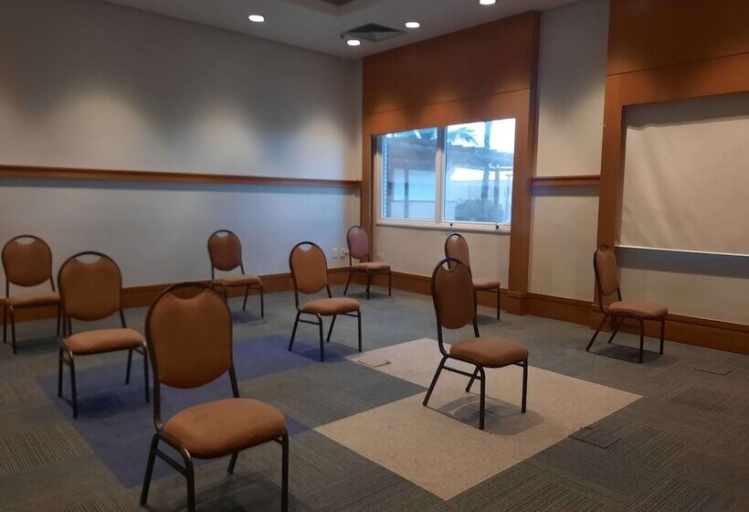 酒店 Mercure Salvador Rio Vermelho