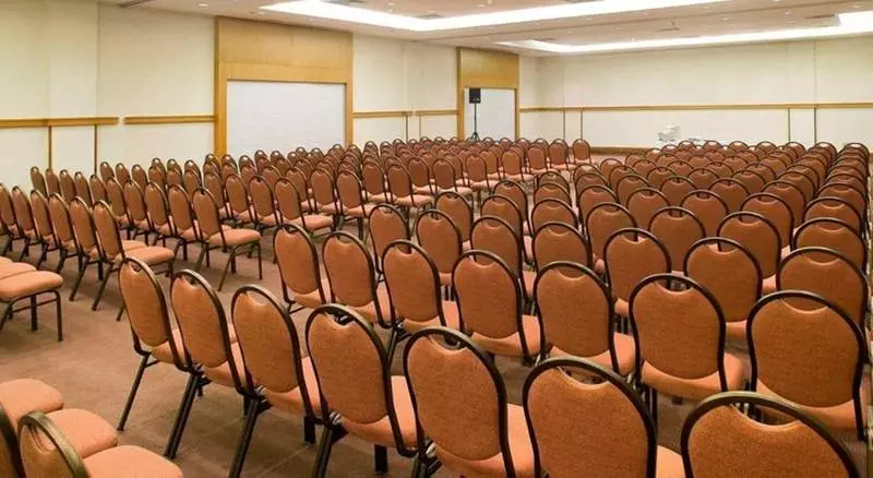 فندق Mercure Salvador Rio Vermelho