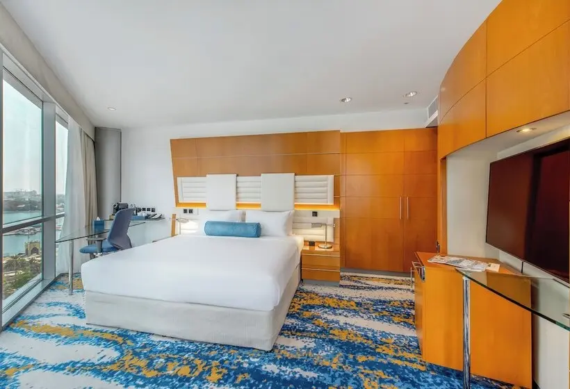 هتل Mövenpick Dubai Creek