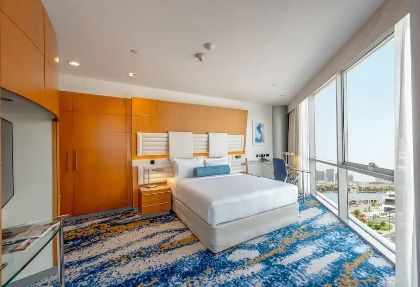 هتل Mövenpick Dubai Creek