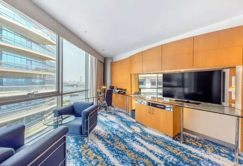 هتل Mövenpick Dubai Creek
