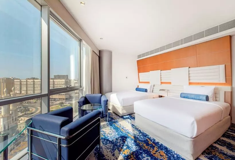 هتل Mövenpick Dubai Creek