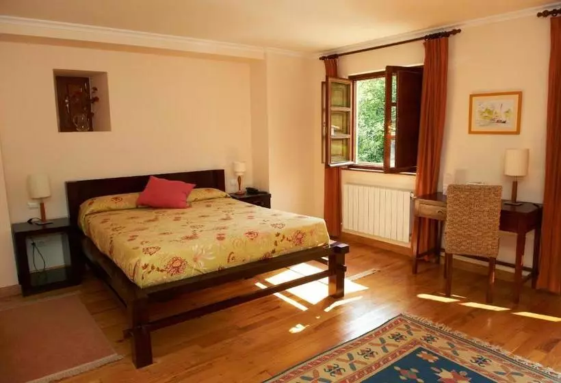 فندق Posada Mar De Santillana