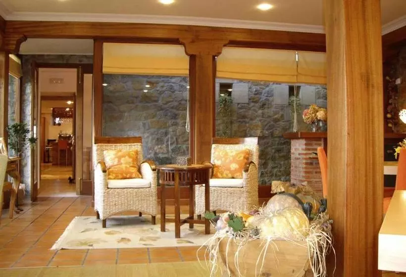 فندق Posada Mar De Santillana