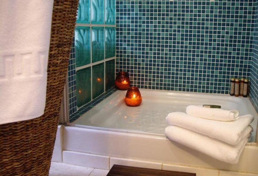 فندق Posada Mar De Santillana