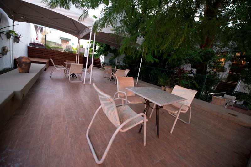 هتل Pousada Dos Quatro Cantos