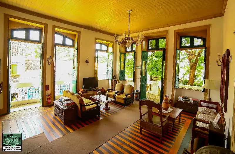 ホテル Pousada Dos Quatro Cantos