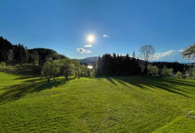 호텔 Schloss Moosburg Gästehaus