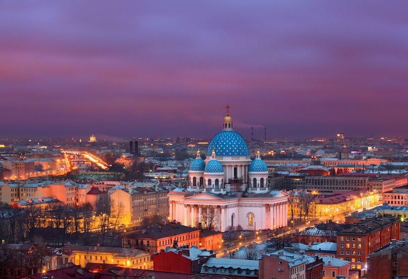 Azimut Hotel St Petersburg