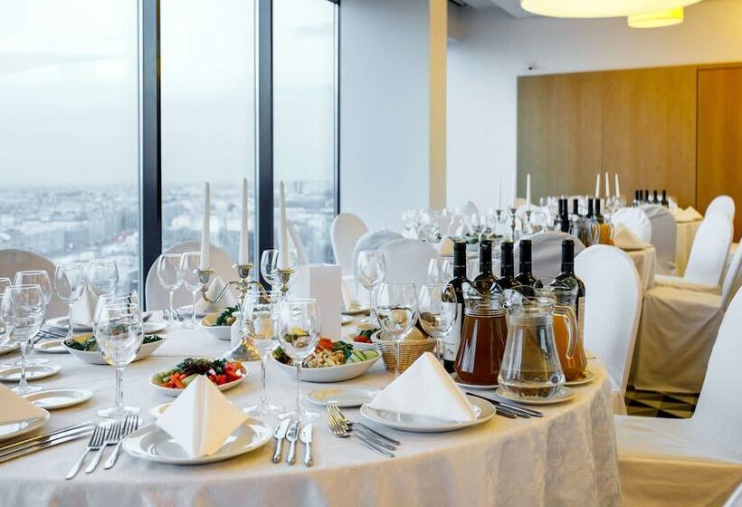 Azimut Hotel St Petersburg