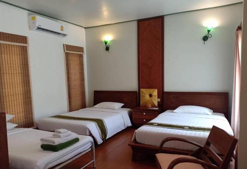 渡假胜地  The Bay Samui