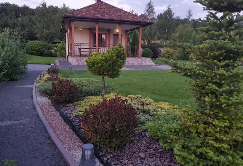 ユースホステル Vesyolaya Rochsha