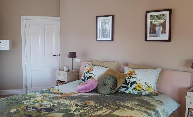 B&b Farmhouse De Loksheuvel