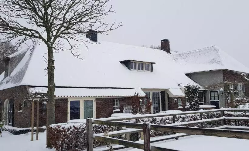 B&b Farmhouse De Loksheuvel