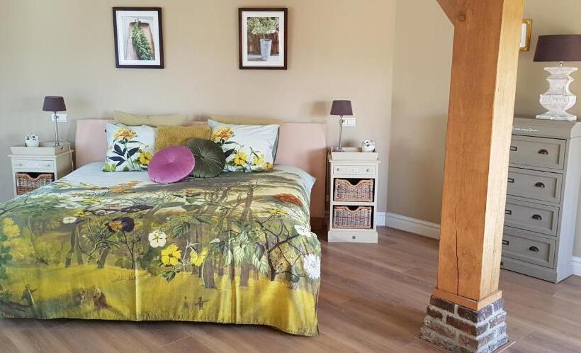 B&b Farmhouse De Loksheuvel
