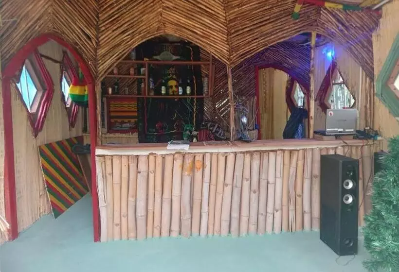 Aamiaismajoitus (B&B) Green Zion Garden