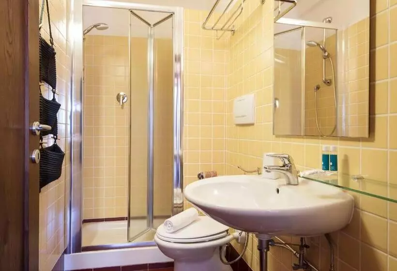 ベッドアンドブレックファースト Locanda La Luna