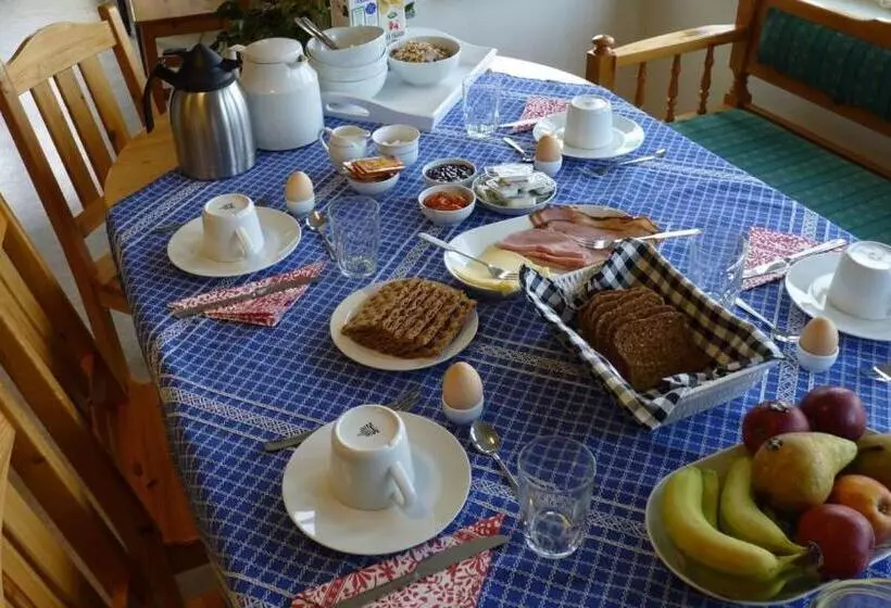 Aamiaismajoitus (B&B) Uppe På Vinden