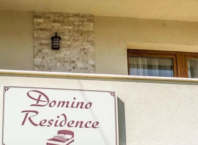 Domino Residence