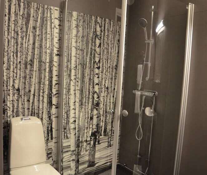 בית מלון כפרי Aurora Mountain Lodge