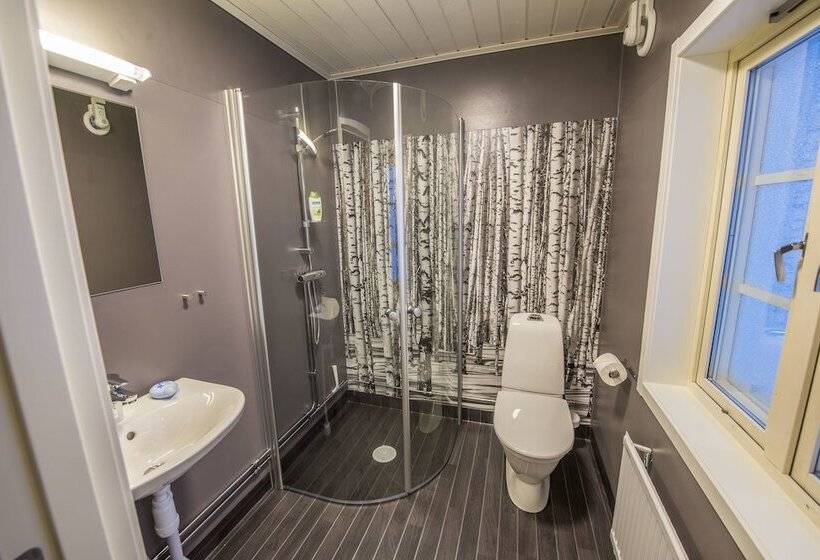 בית מלון כפרי Aurora Mountain Lodge