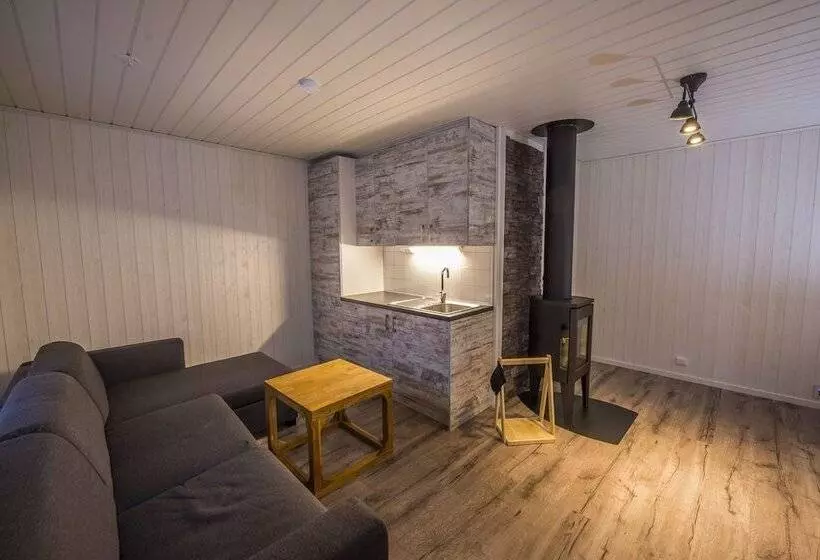 ホテル Aurora Mountain Lodge