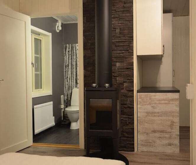 בית מלון כפרי Aurora Mountain Lodge