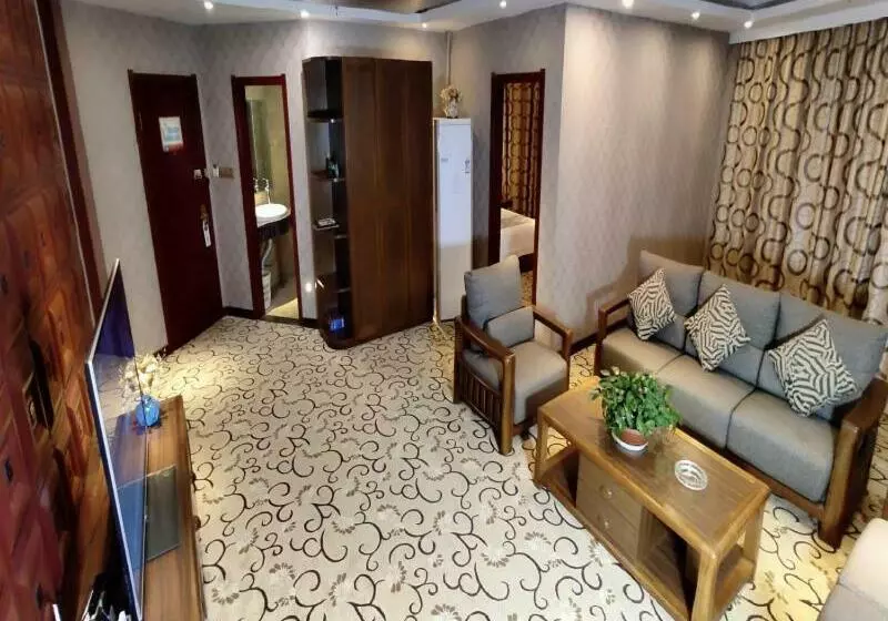 Hotelli Greentree Inn Gansu Jiuquan Guazhou Zhangzhi Park Express