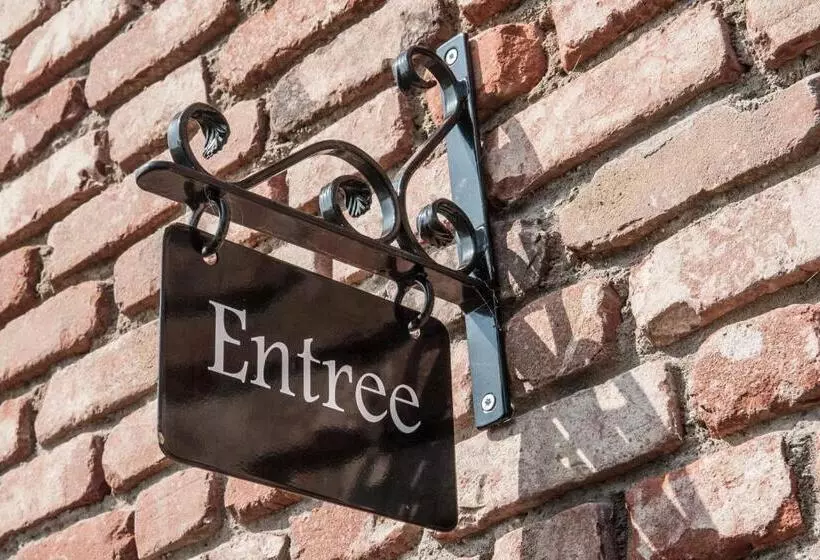 Hotelli Hof Van Alexander Boutique