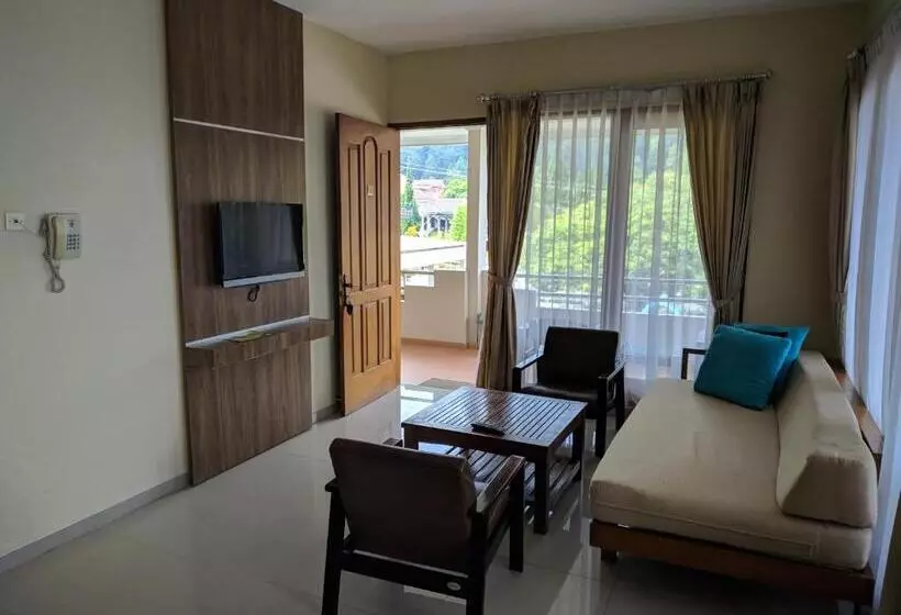 Hotelli Pondok Asri Tawangmangu