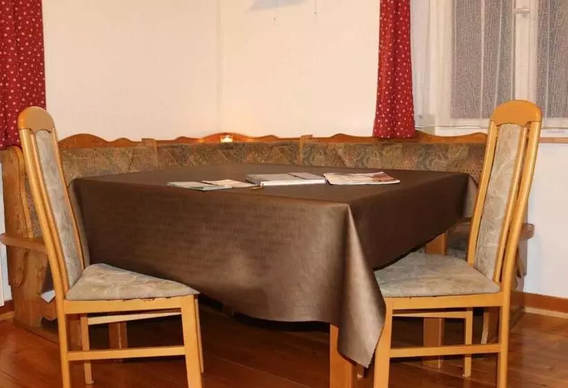 ホテル Schwoererhof