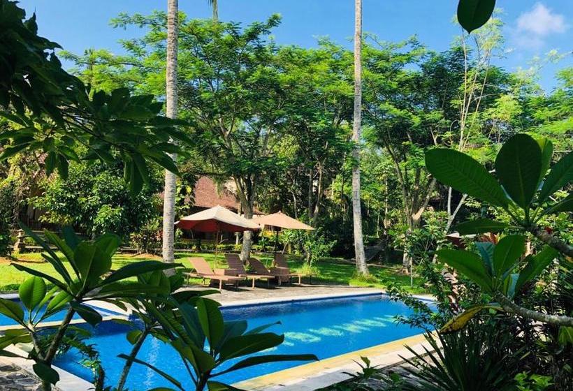 Mahagiri Resort & Restaurant