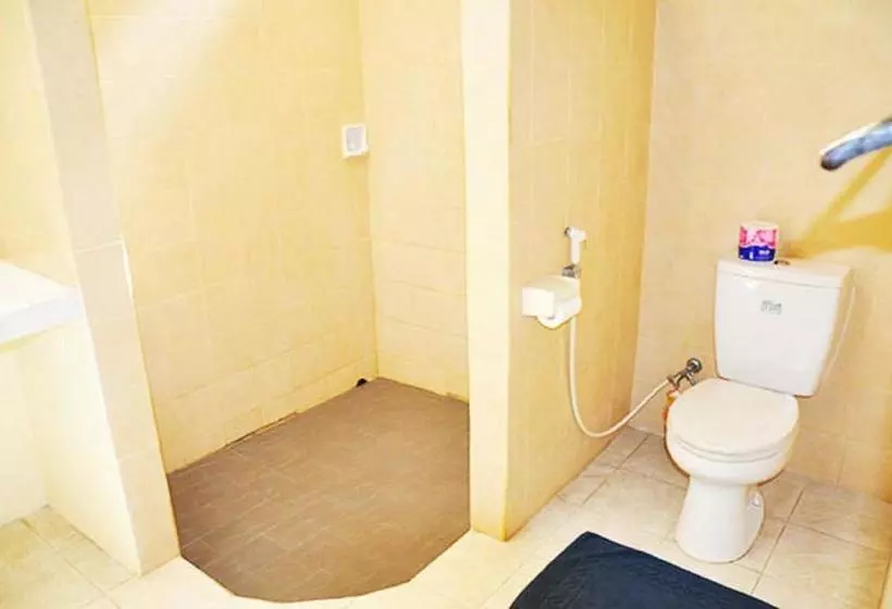 Mahagiri Resort & Restaurant